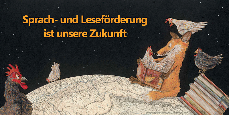 Ein Fuchs liest in einem Buch und sitzt auf einer angedeuteten Weltkugel. Darum herum sitzen Hühner und ein Hahn.