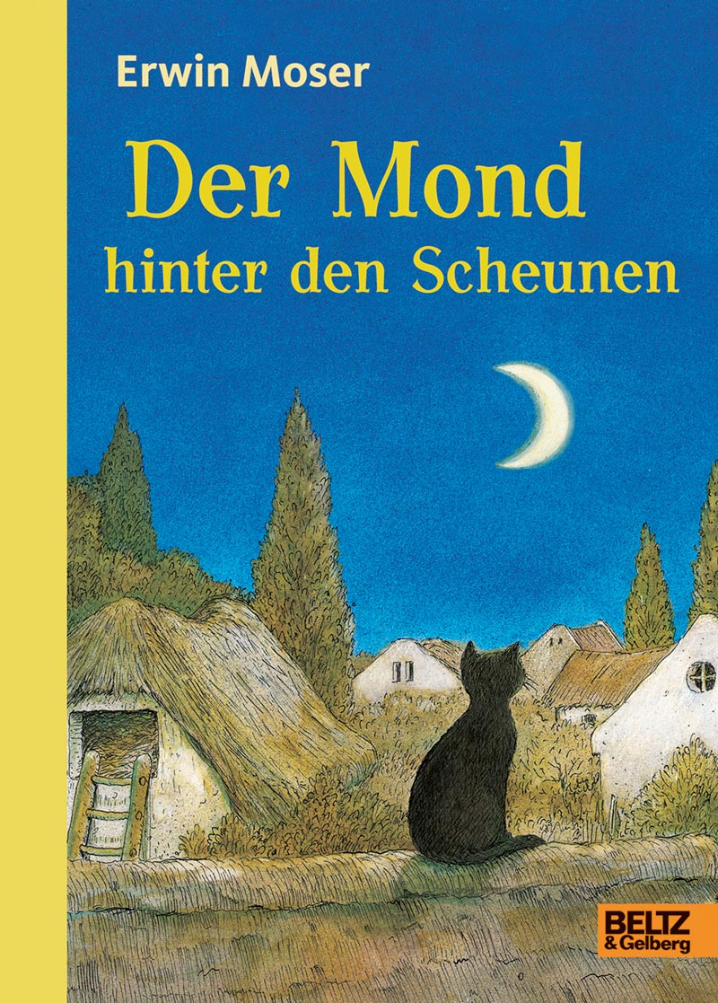 Der Mond hinter den Scheunen